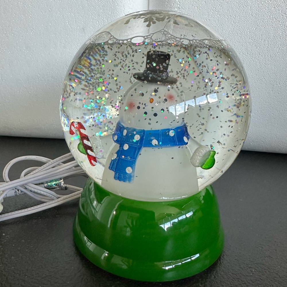 Festive Snowman Snow Globe with Lights